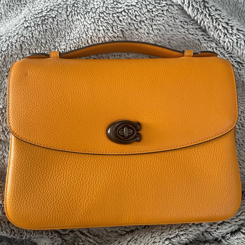 Coach Cassie bag (color Pollen) discontinued style